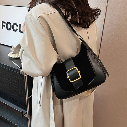 Sally’s Buckle Bag