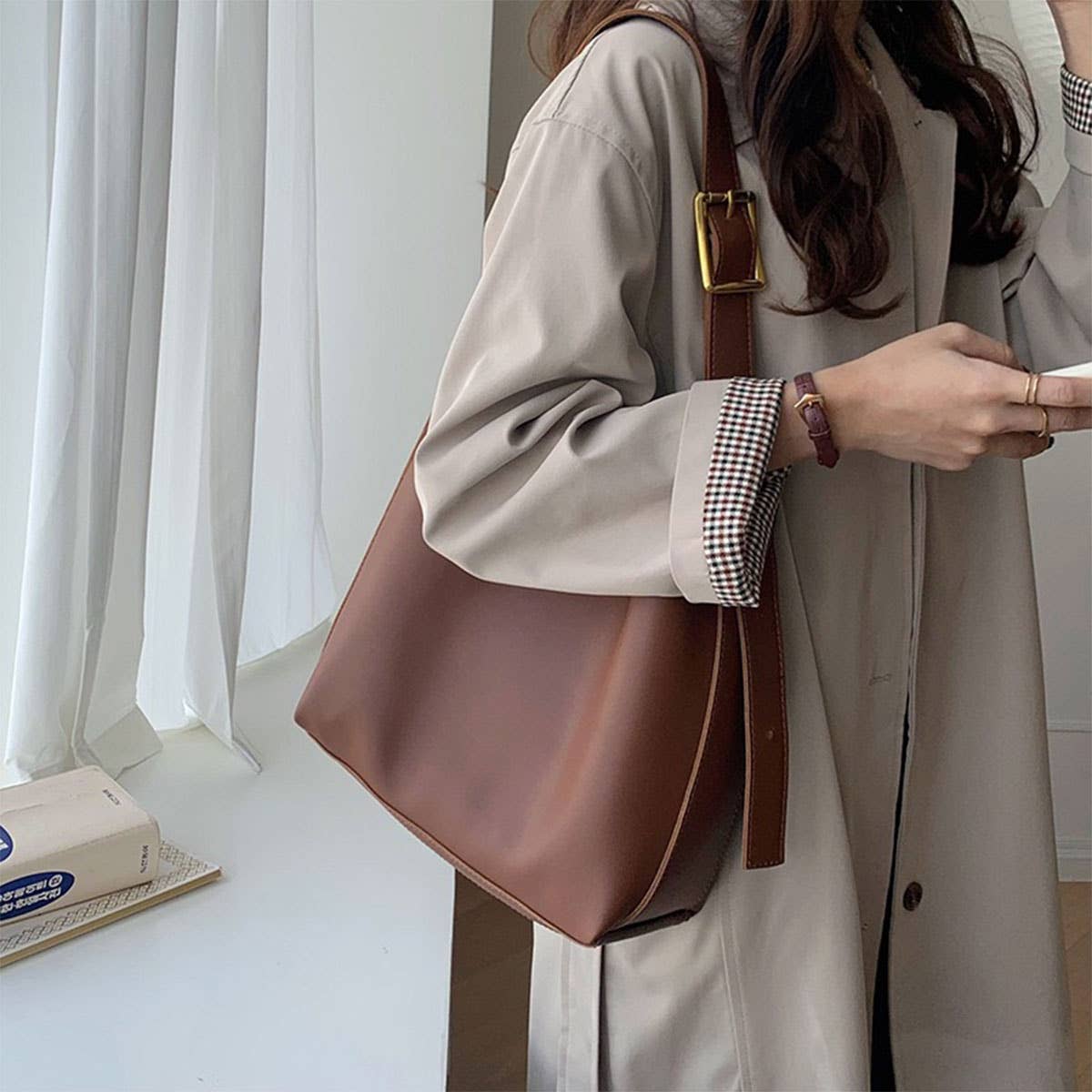 Leisure Bucket Bag