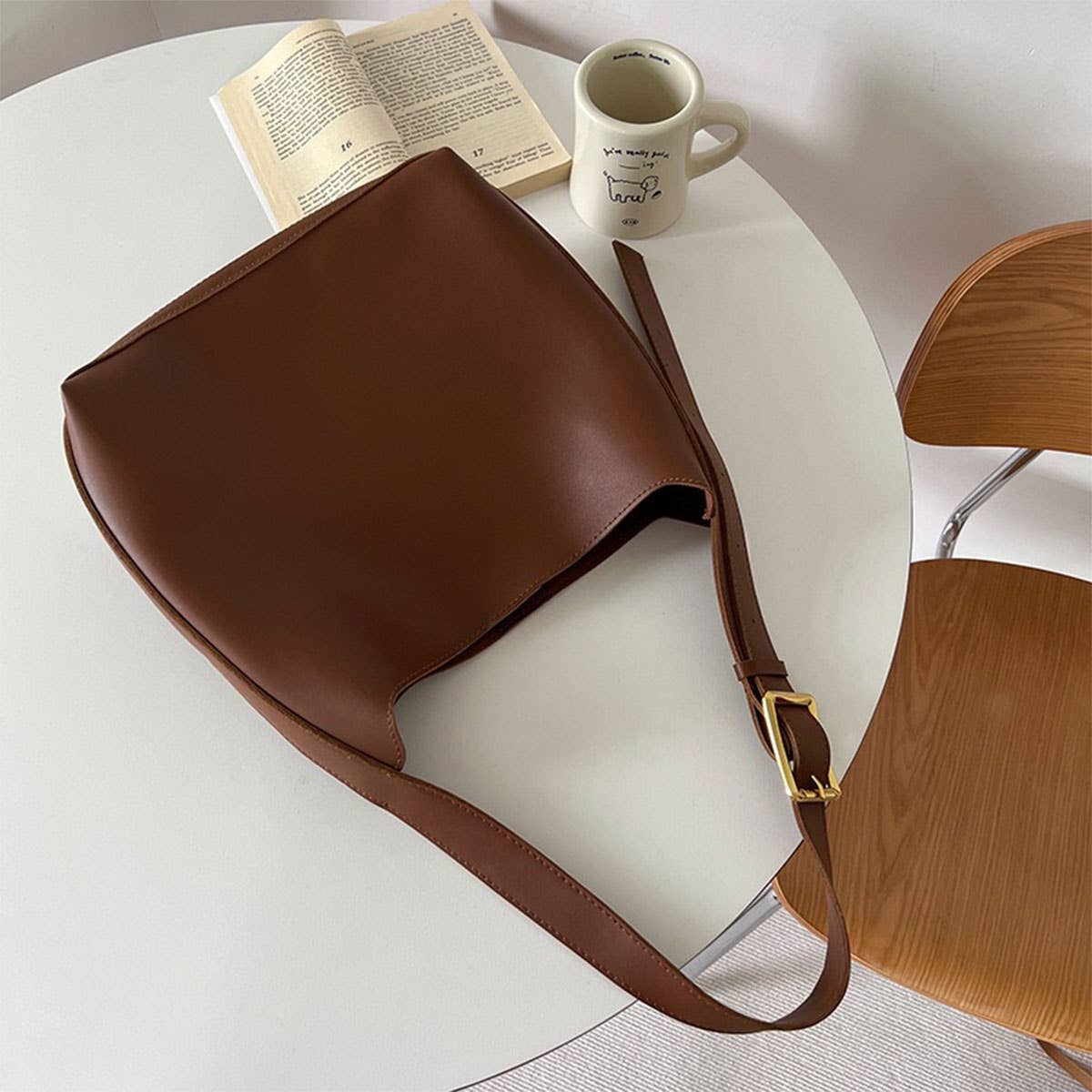 Leisure Bucket Bag